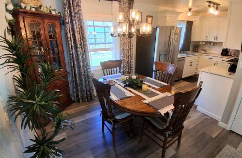 Craigsville House | The Park Ave Retreat