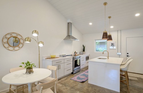 Saint Simons Island House | The Park | Five Modern Homes w/Swimming Pool