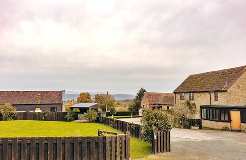 Craven Arms Cottage | The Park