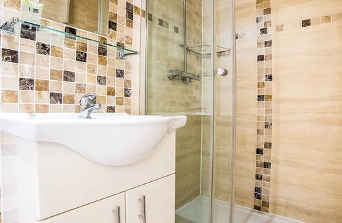 Pimlico Hotel | The Park Hotel