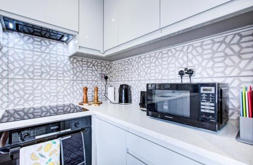 Reading House | The Parklane Residence