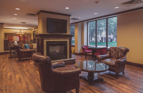 Downtown Syracuse Hotel | The Parkview Hotel