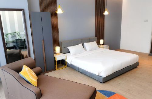 Taman Bukit Pantai Apartment | The Parkville - Bangsar Trade Centre