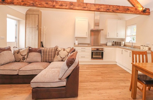 Wimbolds Trafford Cottage | The Parlour