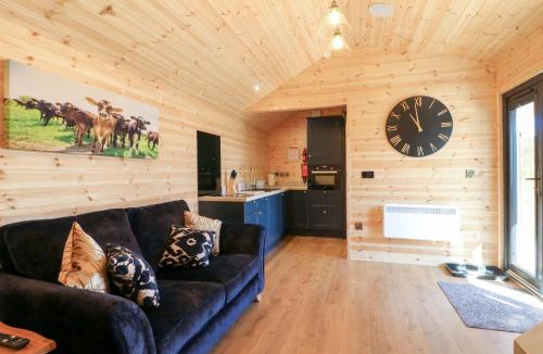 Derbyshire House | The Parlour