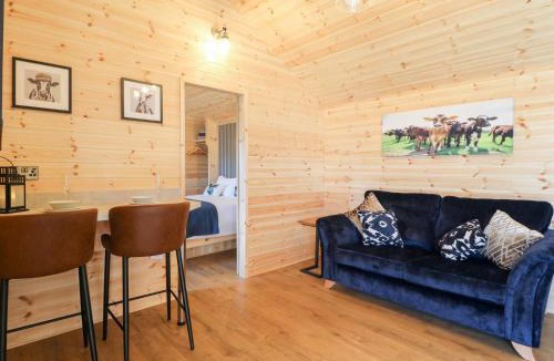 Derbyshire House | The Parlour