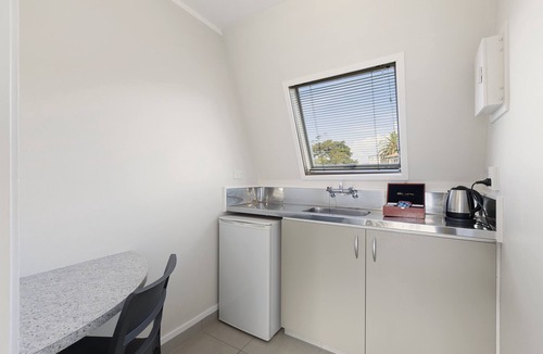 Parnell Hotel | The Parnell Hotel & Conference Centre