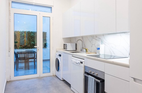 Patraix Apartment | The Patraix Apartment B by Florit Flats