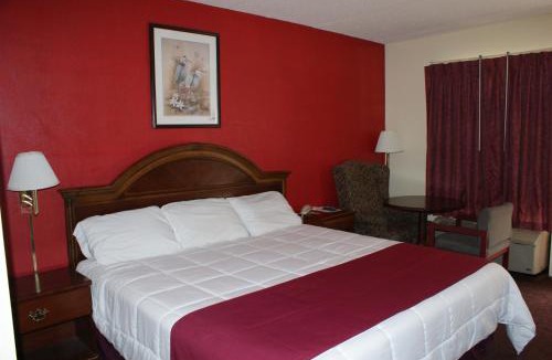 Register Hotel | The Patriot Inn