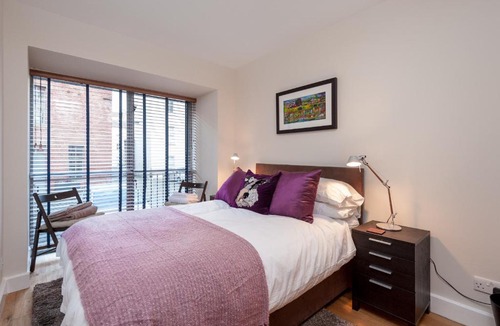 Bonnington Apartment | The Patriothall Residence