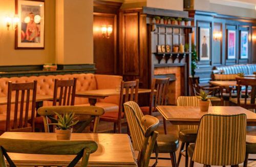 Bournemouth Hotel | The Pavilion Arms