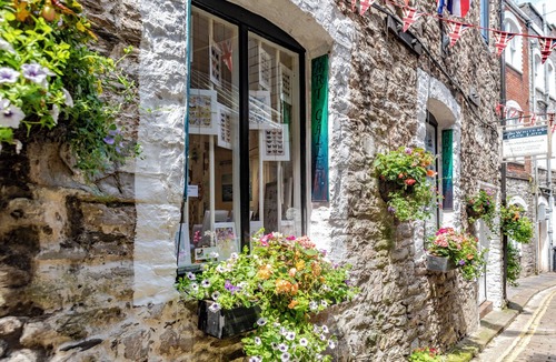 Devonport Apartment | The Pavilion by Pureserviced