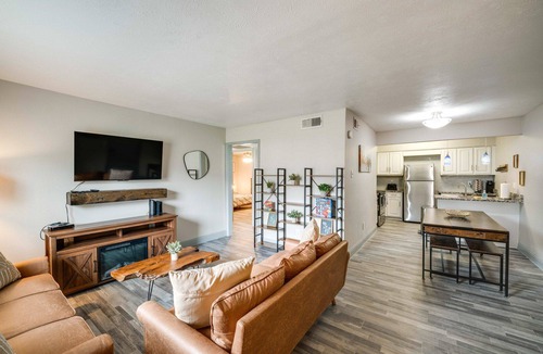 Lake Highlands Apartment | The Paxton 3101 I Comfy 2 Bed 2 Bath