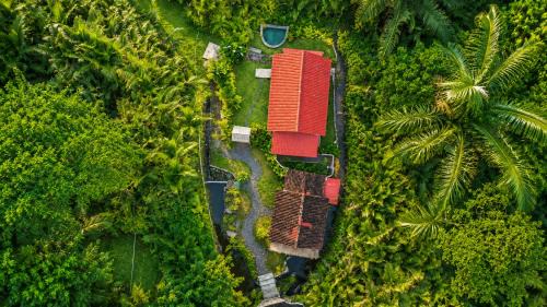 Bebandem Villa | The Payung House - Romantic Riverside Villa