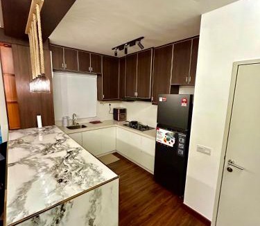 Jenjarom Apartment | The peaceful Porch