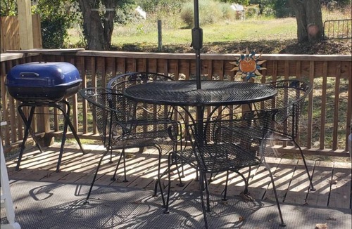 Lancaster House | The Peaceful Garrard Inn