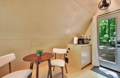 Steelville House | The Peaceful Nook + Private Sauna