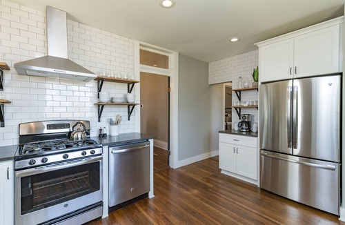 Woodbine House | The Peachtree House