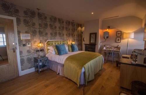 Barlow Bed & Breakfast | The Peacock at Barlow