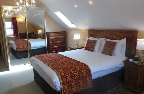 Kenilworth Hotel | The Peacock Hotel