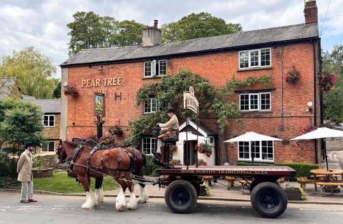 Hook Norton House | The Pear Tree