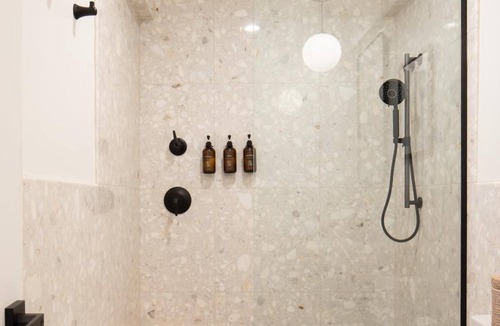 Roseville - Fleet Ridge Hotel | The Pearl Hotel