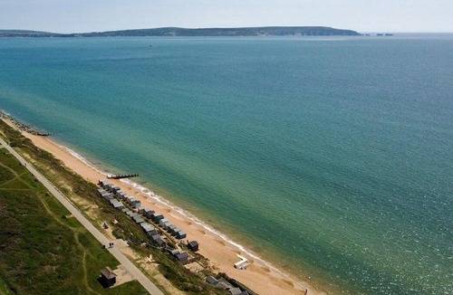 Milford on Sea House | The Pebble Suite