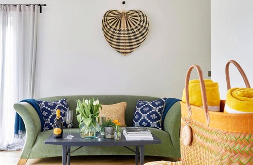 Milford on Sea House | The Pebble Suite