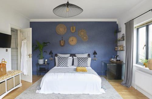 Milford on Sea House | The Pebble Suite