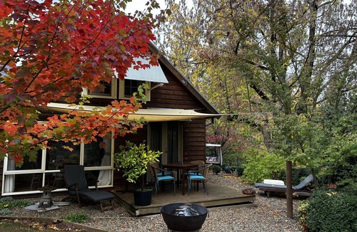 Freeburgh Ski Chalet | The Peetsfields Bed & Breakfast