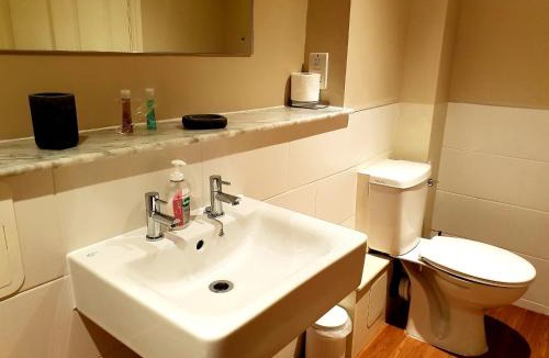 Devizes Hotel | The Pelican Inn