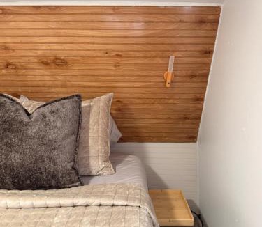 Pendleton Other | The Pendle-Tin