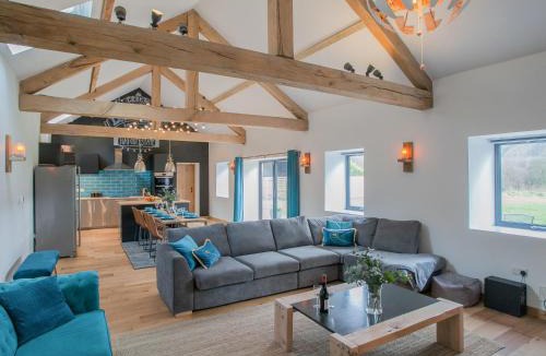 Ysbyty Ystwyth House | The Pendre Longbarn
