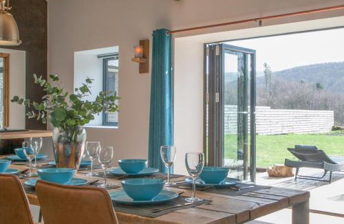 Ysbyty Ystwyth House | The Pendre Longbarn