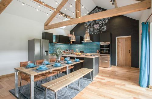 Ysbyty Ystwyth House | The Pendre Longbarn