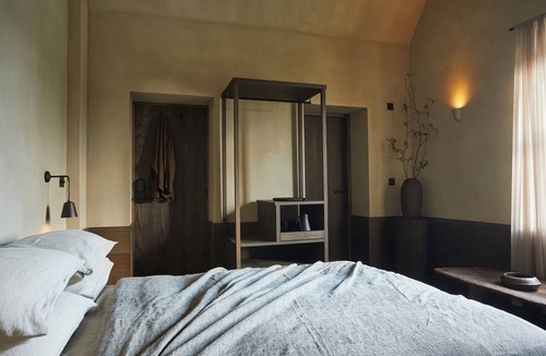 Askwith Hotel | The Penny Bun