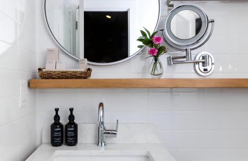Hampton Bays Hotel | The Penny Lane
