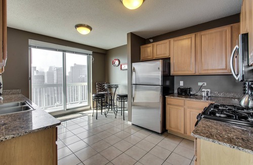 Downtown Chicago Hotel | The Penthouse at Grand Plaza
