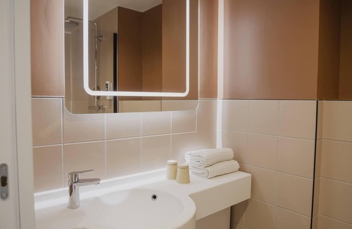 Port of Caen Hotel | The People Caen