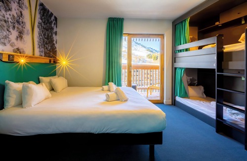 Mont-de-Lans Hostel | The People - Les 2 Alpes - Hostel