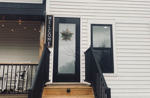 North Liberty House | The Peoples farm house is located in the heart of North Liberty.
