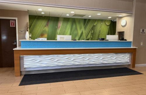 Orange Prairie Hotel | The Peoria Hotel, SureStay Collection by Best Western