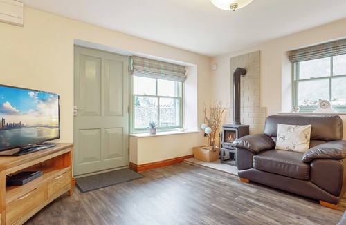 Silverdale Cottage | The Pepperpot - UK49156