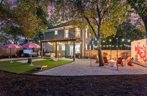 Waco House | The Pepper Place