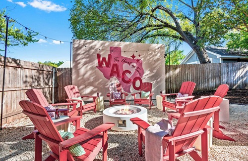 Waco House | The Pepper Place