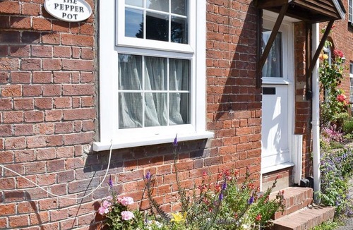 Lympstone House | The Pepper Pot