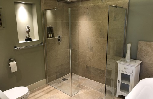 Devizes Hotel | The Peppermill