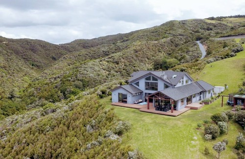 Whananaki North House | The Perch at Whananaki