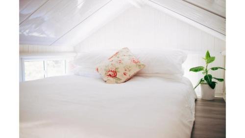 Korweinguboora House | The Perch by Tiny Away