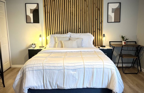 Jacarandas Apartment | The perfect blend of comfort and convenience in our cozy studio apartment